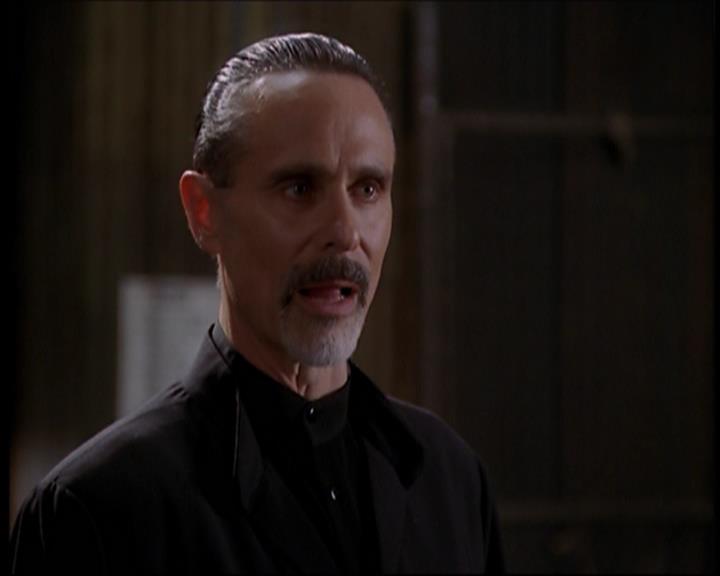 Charmed-Online-dot-712ExtremeHomeMakeoverWorldEdition2083.jpg Charmed-Online-dot-712ExtremeHomeMakeoverWorldEdition2083.jpg