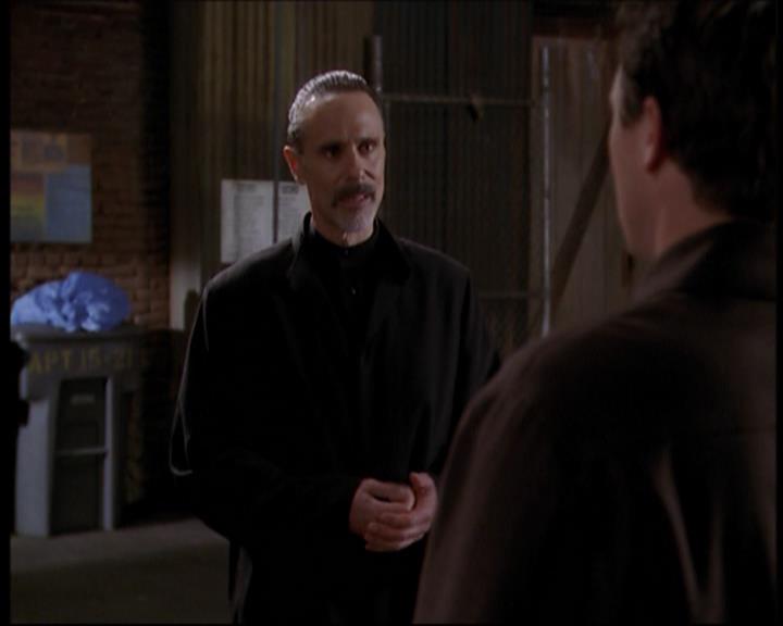 Charmed-Online-dot-712ExtremeHomeMakeoverWorldEdition2086.jpg Charmed-Online-dot-712ExtremeHomeMakeoverWorldEdition2086.jpg