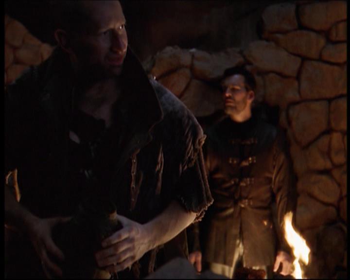 Charmed-Online-dot-712ExtremeHomeMakeoverWorldEdition2203.jpg Charmed-Online-dot-712ExtremeHomeMakeoverWorldEdition2203.jpg