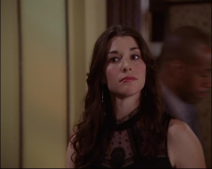 Charmed-Online_dot_net-8x01StillCharmedAndKicking0044.jpg Charmed-Online_dot_net-8x01StillCharmedAndKicking0044.jpg
