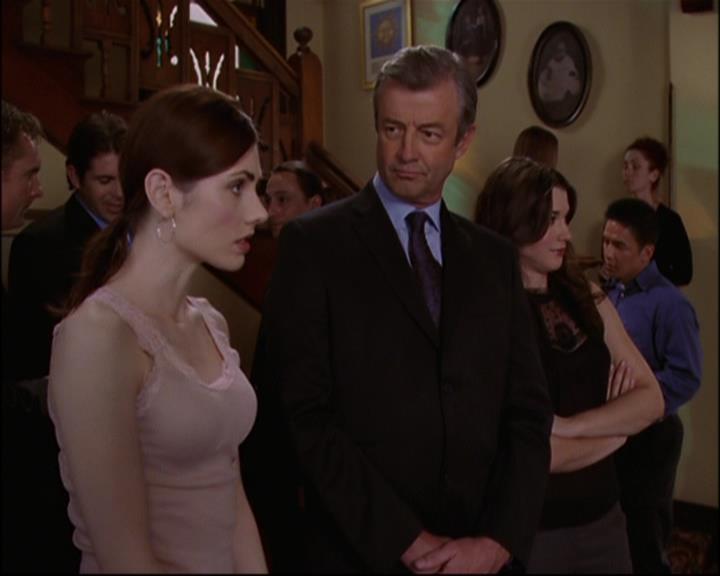 Charmed-Online_dot_net-8x01StillCharmedAndKicking0056.jpg