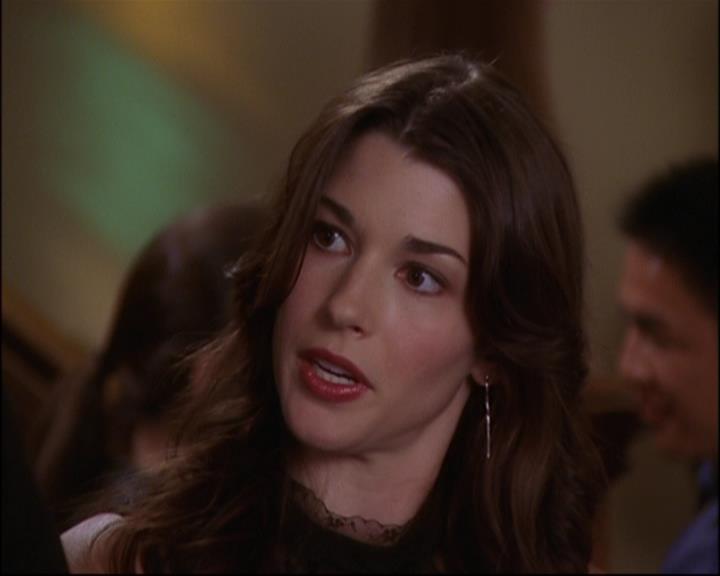Charmed-Online_dot_net-8x01StillCharmedAndKicking0065.jpg Charmed-Online_dot_net-8x01StillCharmedAndKicking0065.jpg