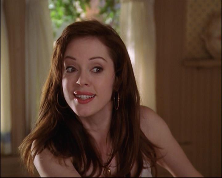 Charmed-Online_dot_net-8x01StillCharmedAndKicking0212.jpg