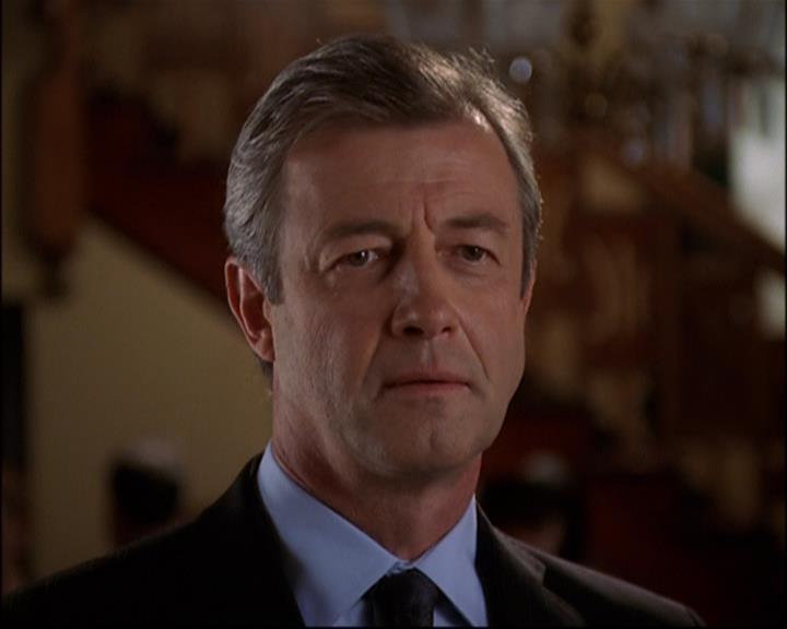 Charmed-Online_dot_net-8x01StillCharmedAndKicking0387.jpg Charmed-Online_dot_net-8x01StillCharmedAndKicking0387.jpg