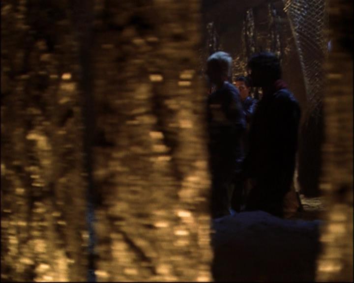 Charmed-Online_dot_net-8x01StillCharmedAndKicking0390.jpg Charmed-Online_dot_net-8x01StillCharmedAndKicking0390.jpg