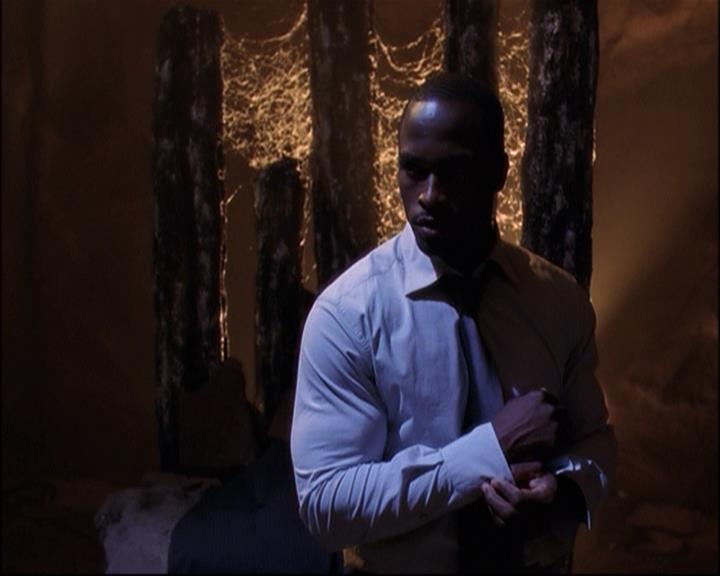 Charmed-Online_dot_net-8x01StillCharmedAndKicking0410.jpg Charmed-Online_dot_net-8x01StillCharmedAndKicking0410.jpg