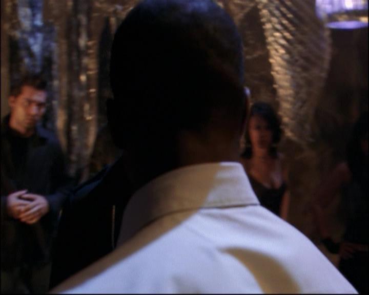 Charmed-Online_dot_net-8x01StillCharmedAndKicking0420.jpg Charmed-Online_dot_net-8x01StillCharmedAndKicking0420.jpg