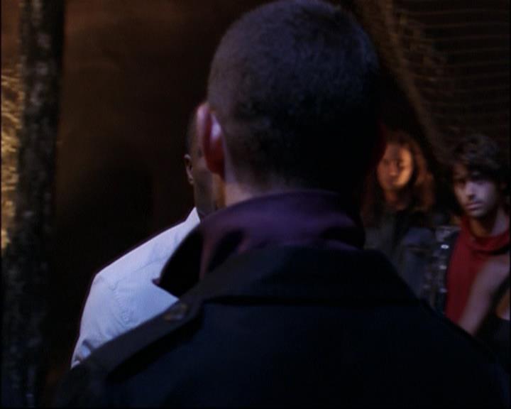 Charmed-Online_dot_net-8x01StillCharmedAndKicking0427.jpg Charmed-Online_dot_net-8x01StillCharmedAndKicking0427.jpg