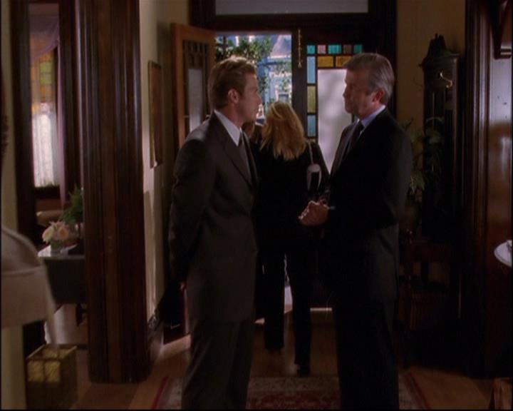 Charmed-Online_dot_net-8x01StillCharmedAndKicking0541.jpg
