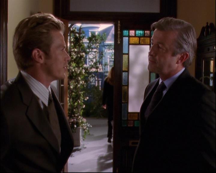 Charmed-Online_dot_net-8x01StillCharmedAndKicking0546.jpg