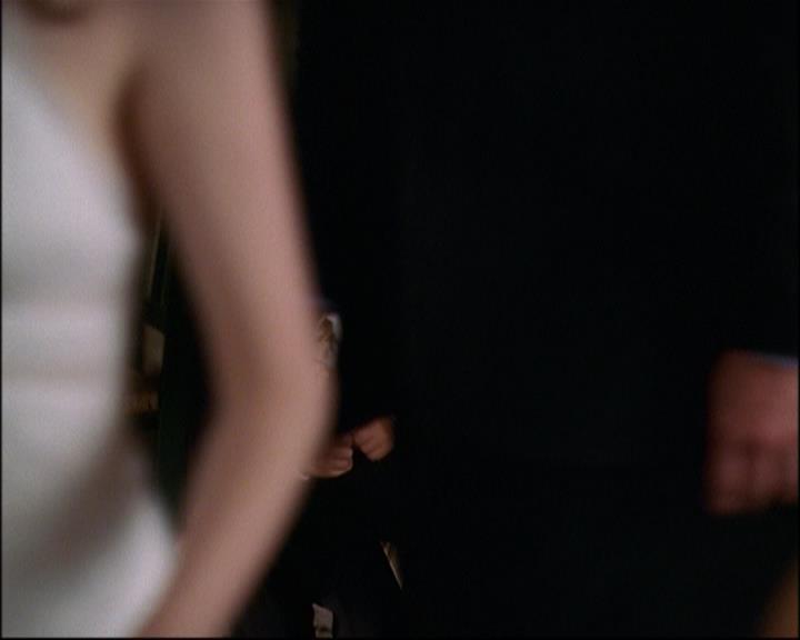 Charmed-Online_dot_net-8x01StillCharmedAndKicking0624.jpg