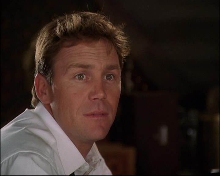 Charmed-Online_dot_net-8x01StillCharmedAndKicking0760.jpg Charmed-Online_dot_net-8x01StillCharmedAndKicking0760.jpg