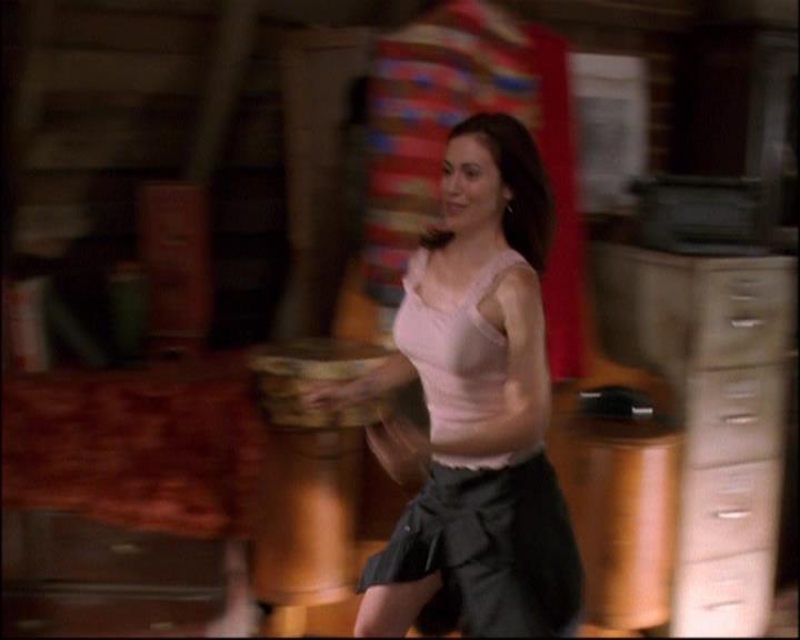 Charmed-Online_dot_net-8x01StillCharmedAndKicking0782.jpg