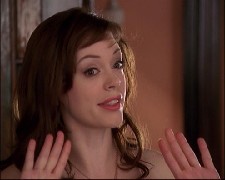 Charmed-Online_dot_net-8x01StillCharmedAndKicking0807.jpg Charmed-Online_dot_net-8x01StillCharmedAndKicking0807.jpg
