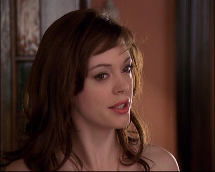 Charmed-Online_dot_net-8x01StillCharmedAndKicking0808.jpg Charmed-Online_dot_net-8x01StillCharmedAndKicking0808.jpg