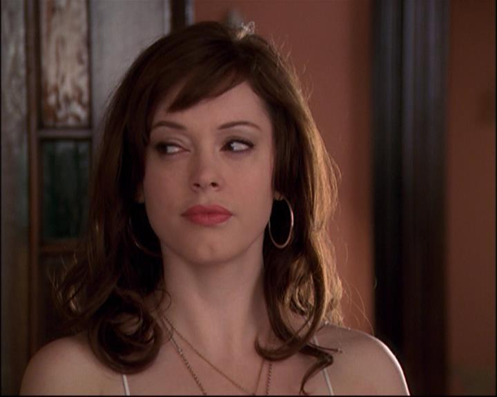 Charmed-Online_dot_net-8x01StillCharmedAndKicking0852.jpg Charmed-Online_dot_net-8x01StillCharmedAndKicking0852.jpg