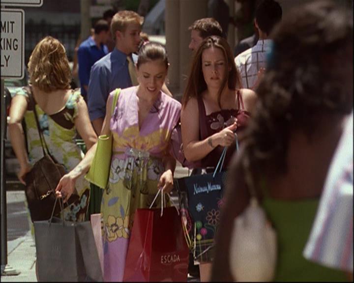 Charmed-Online_dot_net-8x01StillCharmedAndKicking0892.jpg Charmed-Online_dot_net-8x01StillCharmedAndKicking0892.jpg