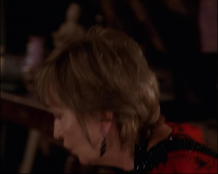 Charmed-Online_dot_net-8x01StillCharmedAndKicking1041.jpg Charmed-Online_dot_net-8x01StillCharmedAndKicking1041.jpg