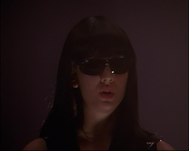 Charmed-Online_dot_net-8x01StillCharmedAndKicking1242.jpg Charmed-Online_dot_net-8x01StillCharmedAndKicking1242.jpg