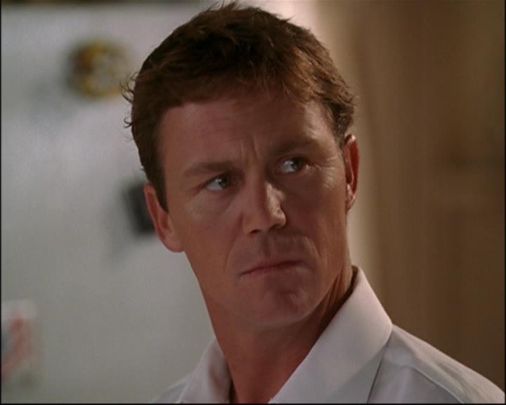 Charmed-Online_dot_net-8x01StillCharmedAndKicking1296.jpg Charmed-Online_dot_net-8x01StillCharmedAndKicking1296.jpg