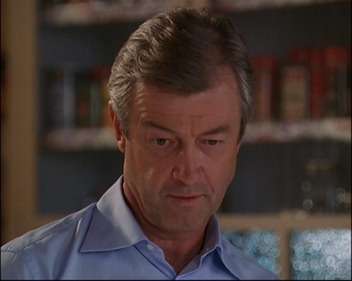 Charmed-Online_dot_net-8x01StillCharmedAndKicking1299.jpg Charmed-Online_dot_net-8x01StillCharmedAndKicking1299.jpg