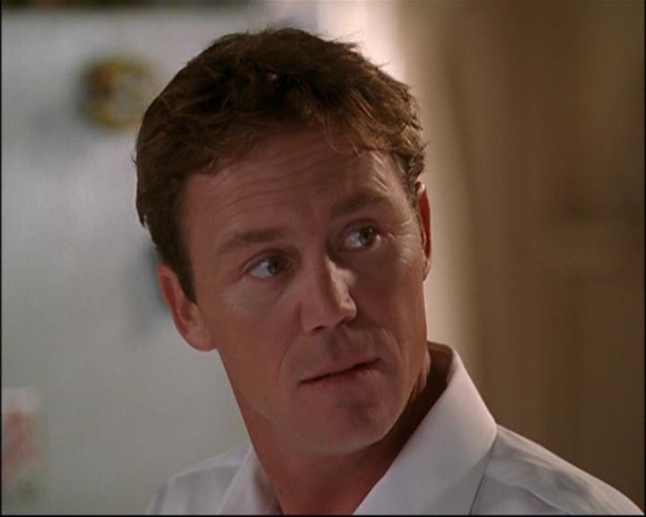 Charmed-Online_dot_net-8x01StillCharmedAndKicking1319.jpg Charmed-Online_dot_net-8x01StillCharmedAndKicking1319.jpg