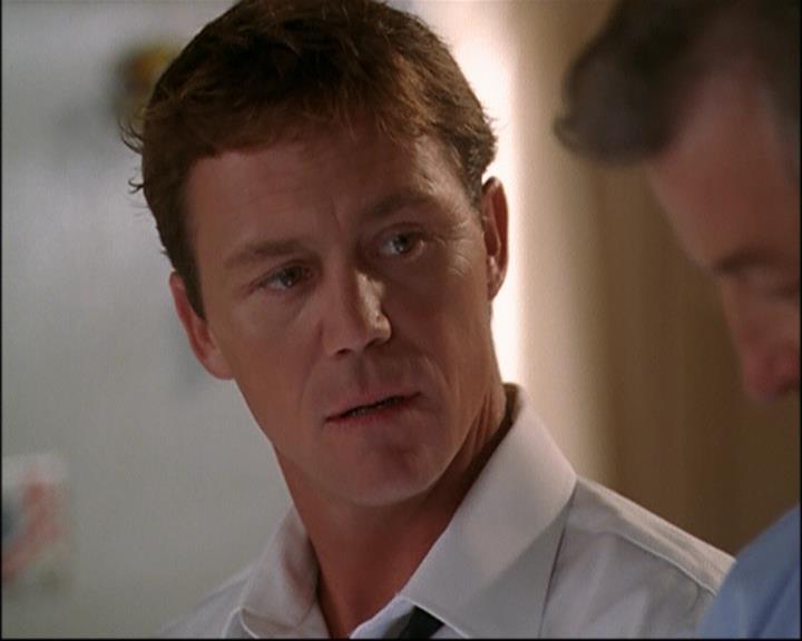 Charmed-Online_dot_net-8x01StillCharmedAndKicking1355.jpg Charmed-Online_dot_net-8x01StillCharmedAndKicking1355.jpg