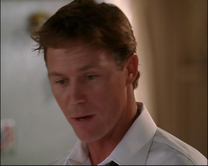 Charmed-Online_dot_net-8x01StillCharmedAndKicking1357.jpg Charmed-Online_dot_net-8x01StillCharmedAndKicking1357.jpg