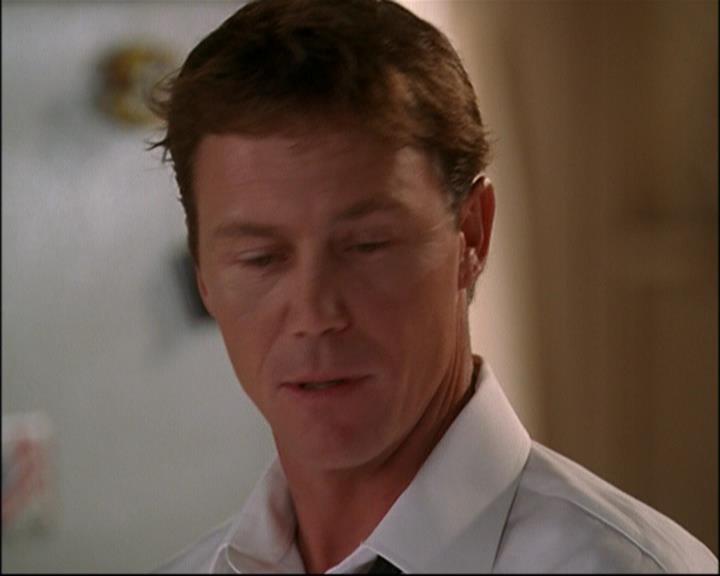 Charmed-Online_dot_net-8x01StillCharmedAndKicking1358.jpg Charmed-Online_dot_net-8x01StillCharmedAndKicking1358.jpg