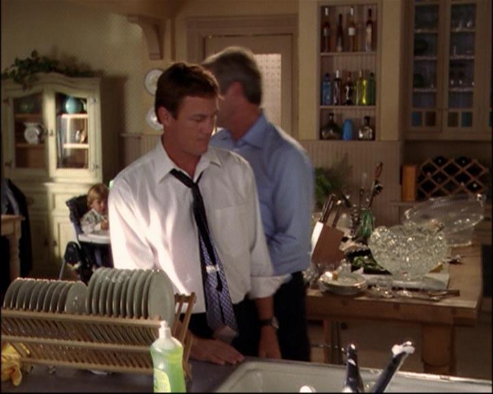 Charmed-Online_dot_net-8x01StillCharmedAndKicking1397.jpg Charmed-Online_dot_net-8x01StillCharmedAndKicking1397.jpg