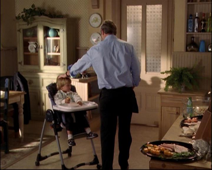 Charmed-Online_dot_net-8x01StillCharmedAndKicking1409.jpg Charmed-Online_dot_net-8x01StillCharmedAndKicking1409.jpg