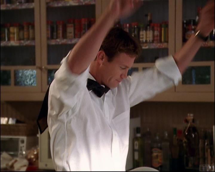 Charmed-Online_dot_net-8x01StillCharmedAndKicking1415.jpg Charmed-Online_dot_net-8x01StillCharmedAndKicking1415.jpg