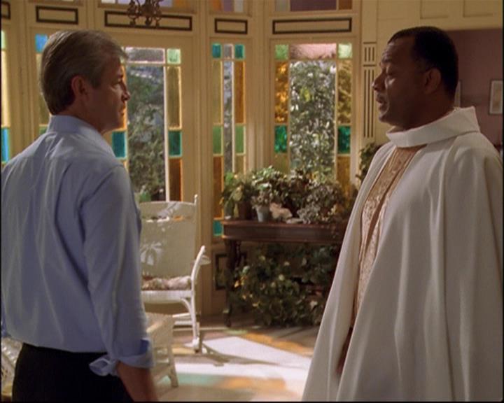 Charmed-Online_dot_net-8x01StillCharmedAndKicking1482.jpg