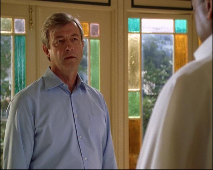 Charmed-Online_dot_net-8x01StillCharmedAndKicking1521.jpg Charmed-Online_dot_net-8x01StillCharmedAndKicking1521.jpg