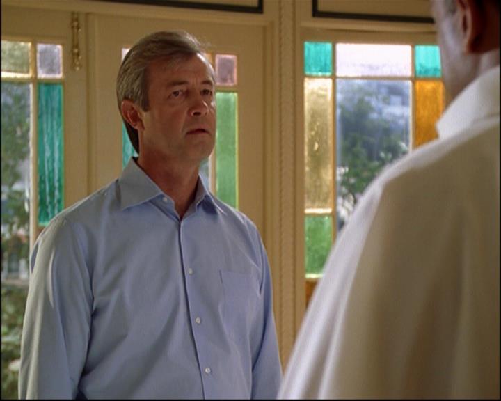 Charmed-Online_dot_net-8x01StillCharmedAndKicking1573.jpg