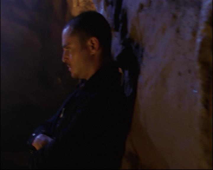 Charmed-Online_dot_net-8x01StillCharmedAndKicking1641.jpg Charmed-Online_dot_net-8x01StillCharmedAndKicking1641.jpg