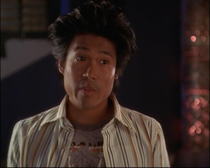 Charmed-Online_dot_net-8x01StillCharmedAndKicking1745.jpg Charmed-Online_dot_net-8x01StillCharmedAndKicking1745.jpg