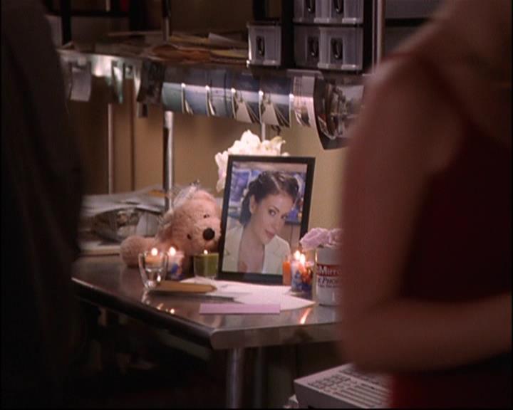 Charmed-Online_dot_net-8x01StillCharmedAndKicking1783.jpg