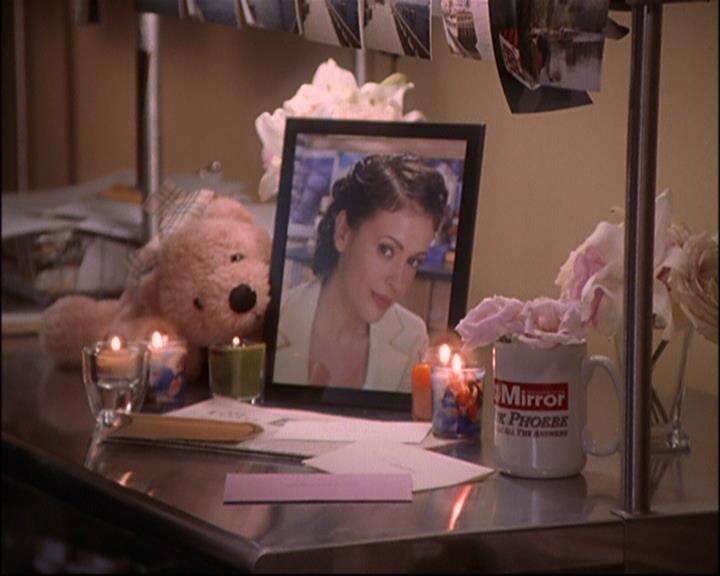 Charmed-Online_dot_net-8x01StillCharmedAndKicking1787.jpg
