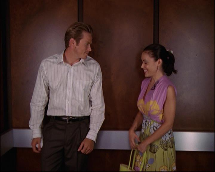 Charmed-Online_dot_net-8x01StillCharmedAndKicking1937.jpg Charmed-Online_dot_net-8x01StillCharmedAndKicking1937.jpg