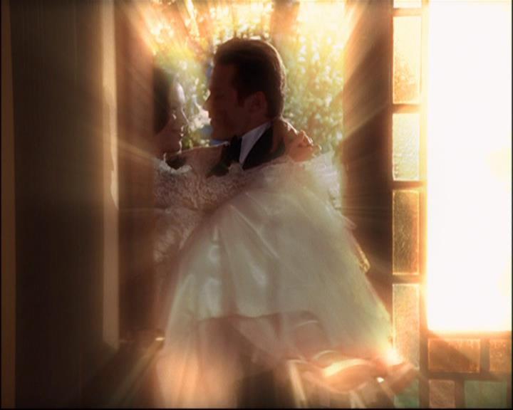 Charmed-Online_dot_net-8x01StillCharmedAndKicking1962.jpg