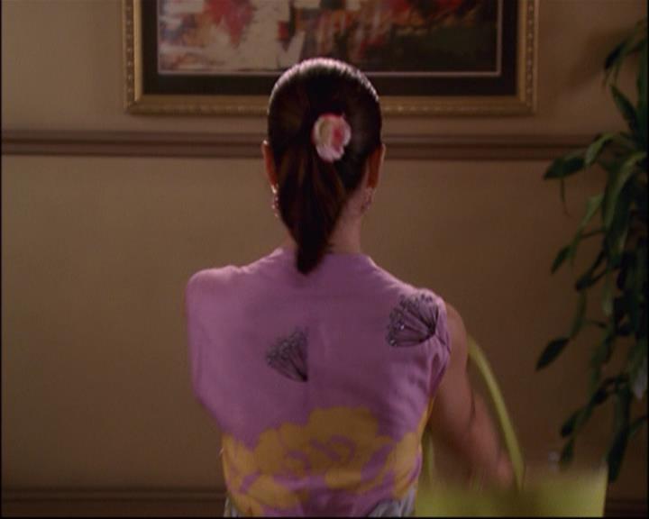 Charmed-Online_dot_net-8x01StillCharmedAndKicking2016.jpg Charmed-Online_dot_net-8x01StillCharmedAndKicking2016.jpg