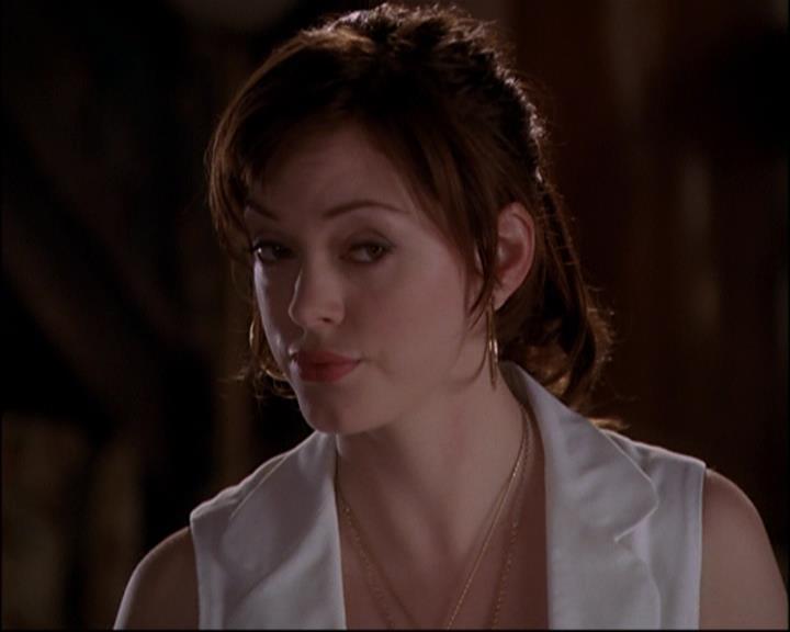 Charmed-Online_dot_net-8x01StillCharmedAndKicking2120.jpg Charmed-Online_dot_net-8x01StillCharmedAndKicking2120.jpg
