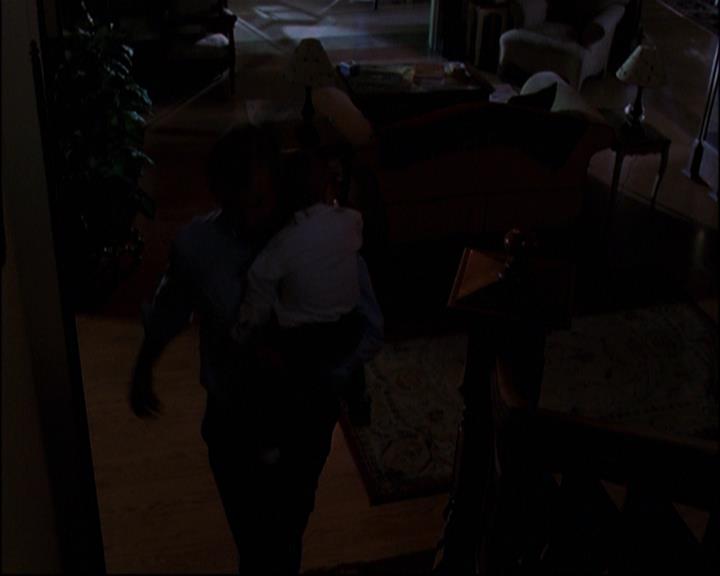 Charmed-Online_dot_net-8x01StillCharmedAndKicking2168.jpg