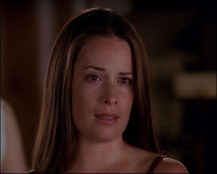 Charmed-Online_dot_net-8x01StillCharmedAndKicking2242.jpg