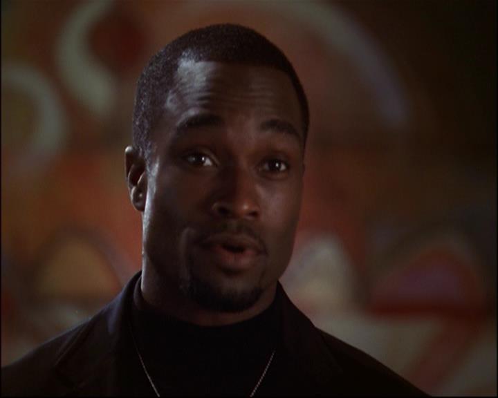 Charmed-Online_dot_net-8x01StillCharmedAndKicking2420.jpg Charmed-Online_dot_net-8x01StillCharmedAndKicking2420.jpg