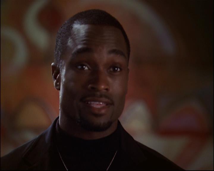 Charmed-Online_dot_net-8x01StillCharmedAndKicking2421.jpg Charmed-Online_dot_net-8x01StillCharmedAndKicking2421.jpg