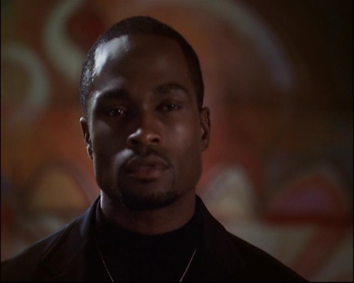 Charmed-Online_dot_net-8x01StillCharmedAndKicking2437.jpg Charmed-Online_dot_net-8x01StillCharmedAndKicking2437.jpg