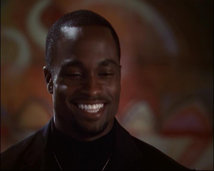Charmed-Online_dot_net-8x01StillCharmedAndKicking2448.jpg Charmed-Online_dot_net-8x01StillCharmedAndKicking2448.jpg