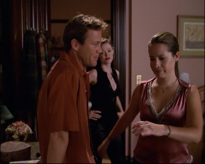 Charmed-Online-dot-net_803RunPiperRun0017.jpg